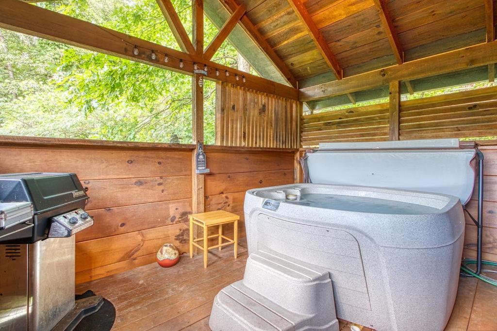 Willa Smoky Mountain Gem Gatlinburg Zewnętrze zdjęcie